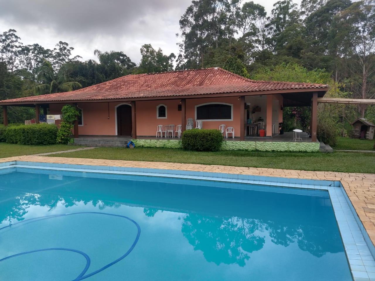 Sítio com área de 160.000m², localizado em zona rural do Município de Nazaré Paulista